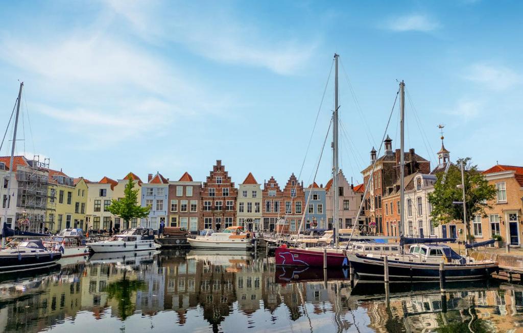Vakantiehuis Mooie Entree Zwembad In De Zomer Vp010 *